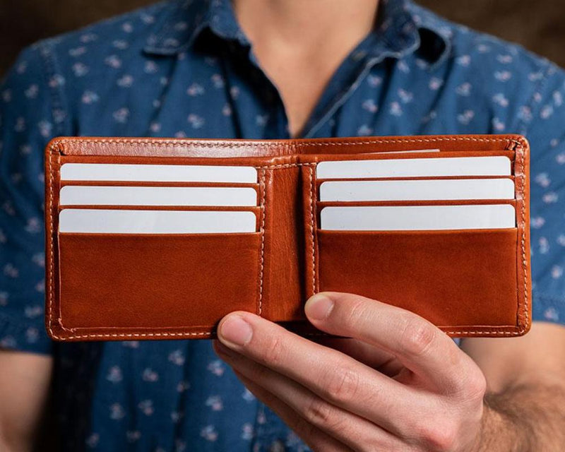 Luxury leather wallet for men
