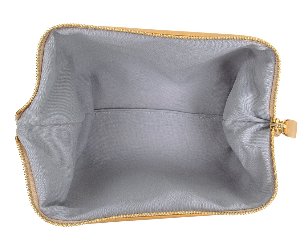 Leather dopp kit bag that opens wide for travelling, made in USA